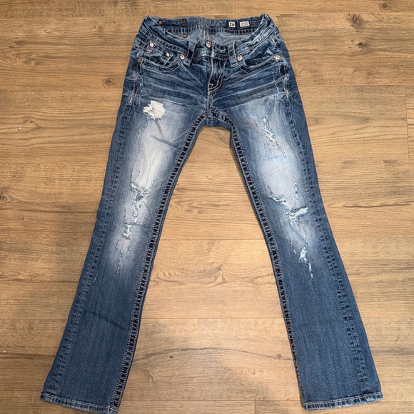 Miss Me - Stylish Size 26 Blue Embellished Women's Jeans - Picture 3 of 7